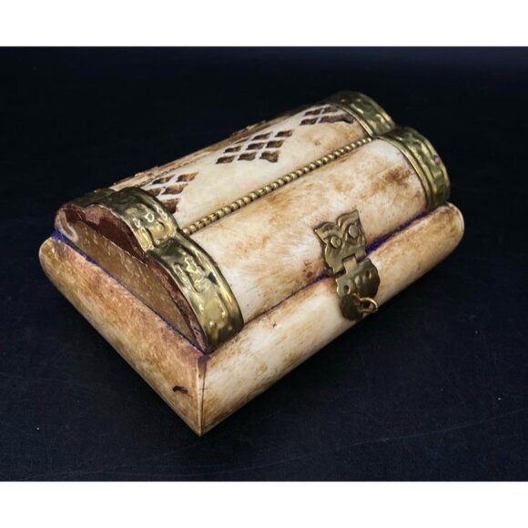 Camel Bone Treasure Chest Jewelry Trinket Box Brass Velvet Lined 3”x2" Vintage - Picture 2 of 10